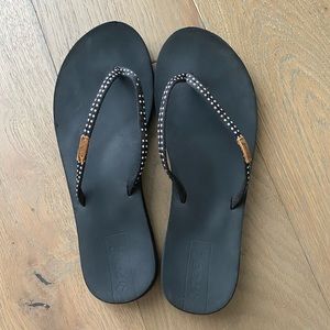 Black Reef Flip Flops w/ Silver dots